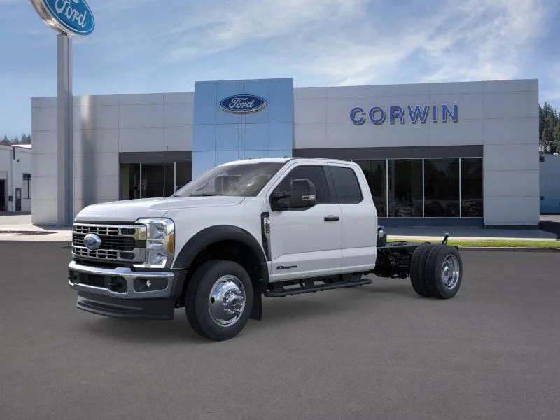 New 2026 Oxford White Ford F-550® XL image 3