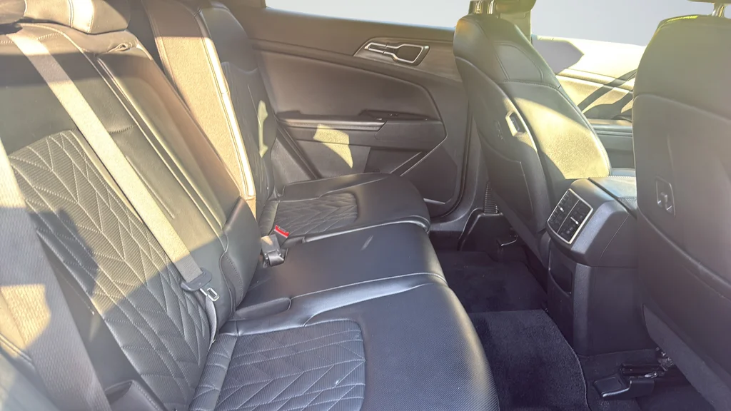 Used 2023 Gray Kia X-Pro Prestige image 21