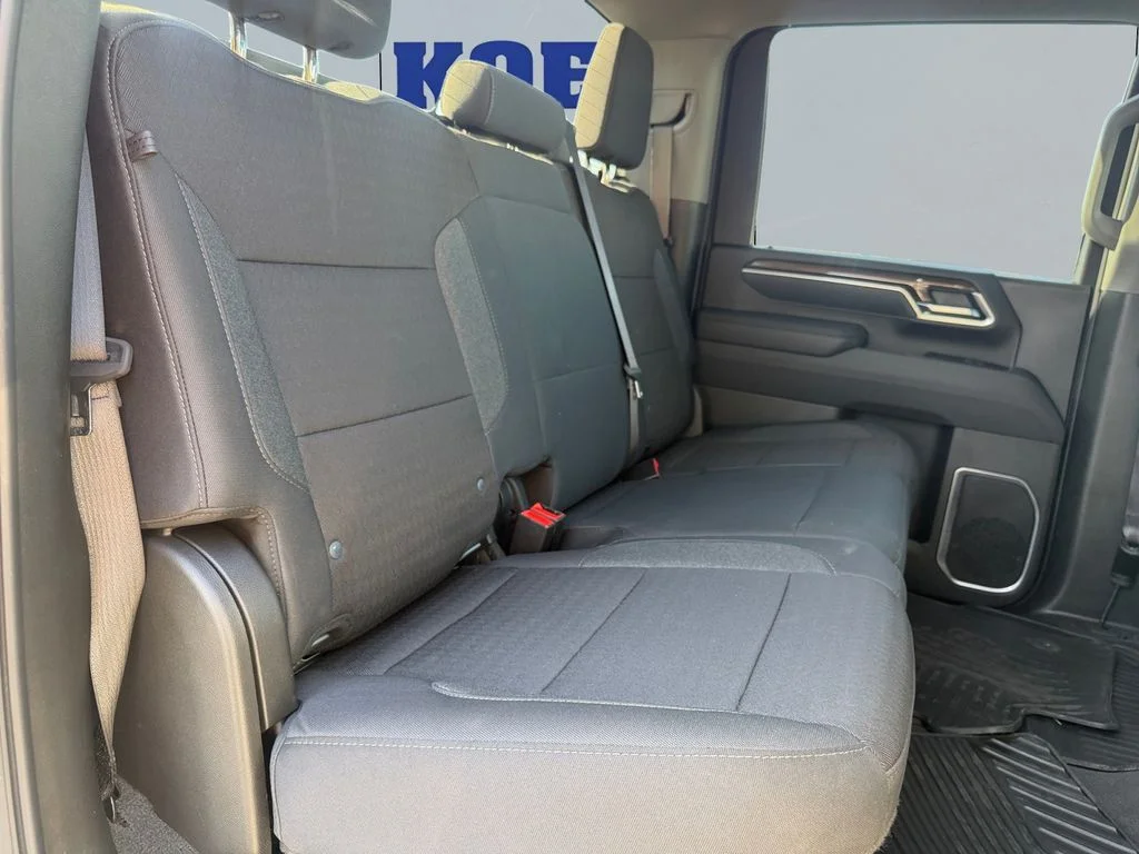 Used 2025 Sterling Gray Metallic Chevrolet LT DRW image 18