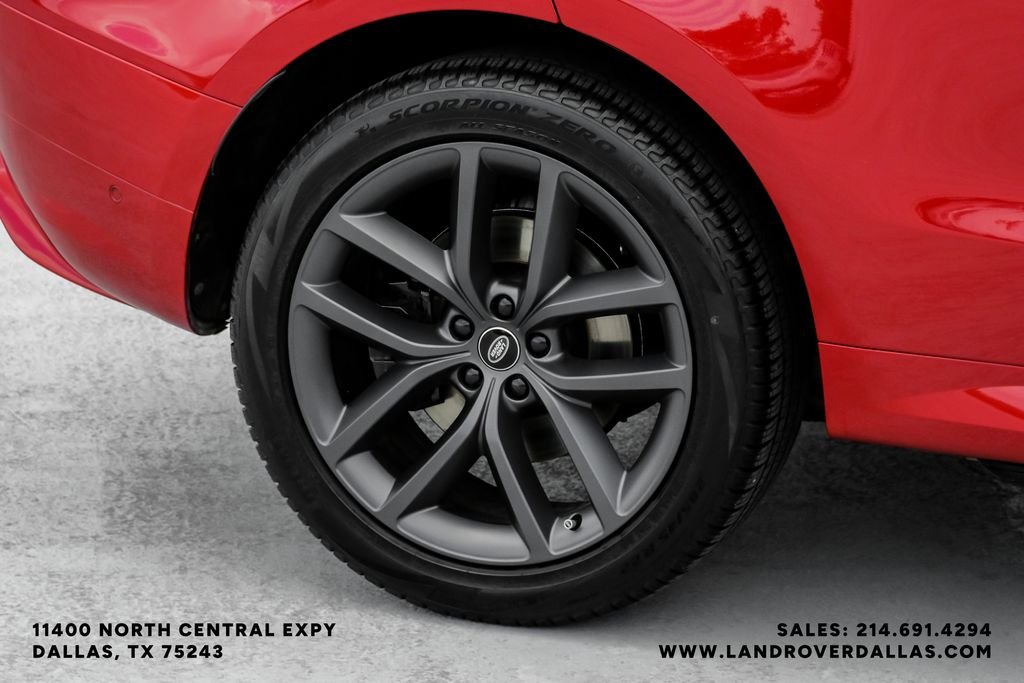 Used 2023 Firenze Red Metallic Land Rover SE Dynamic image 63
