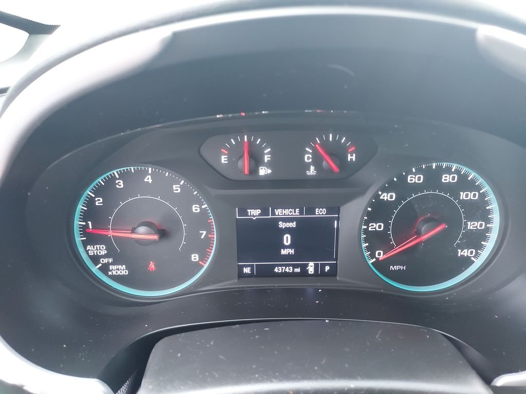 Used 2024 Gray Chevrolet RS image 18