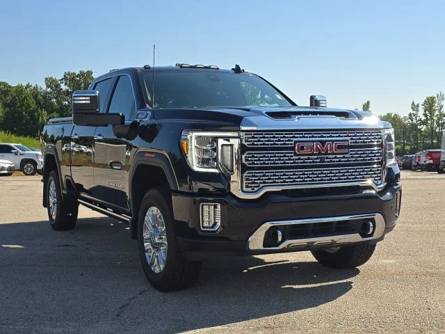 Used 2023 Black GMC Denali image 7