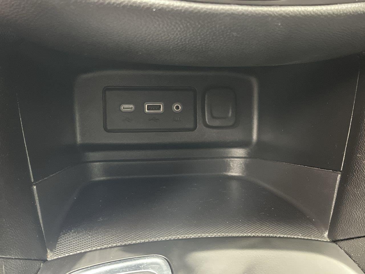 Used 2021 Nightfall Gray Metallic Chevrolet LT image 21