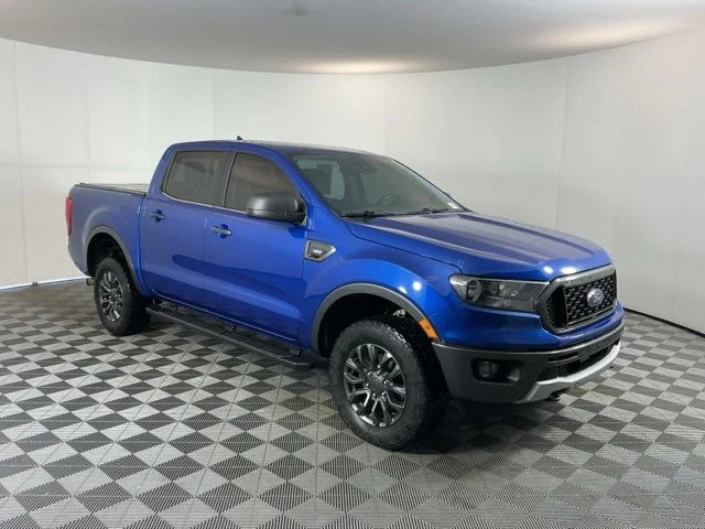 Used 2019 Lightning Blue Metallic Ford XLT image 3