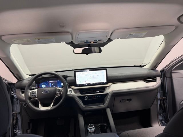 New 2026 Vapor Blue Metallic Ford Active image 31