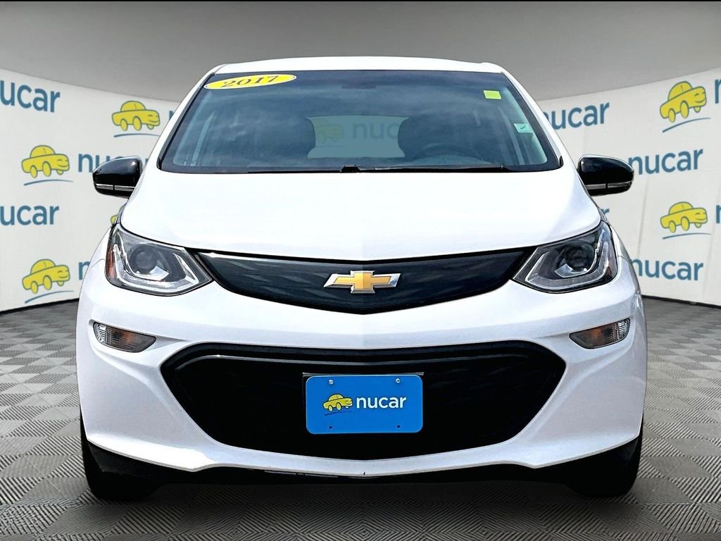 Used 2017 White Chevrolet LT image 2
