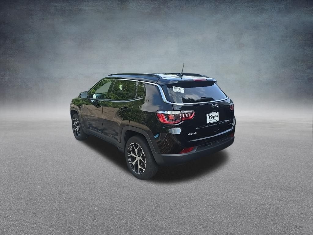 Used 2024 Diamond Black Jeep Limited image 7