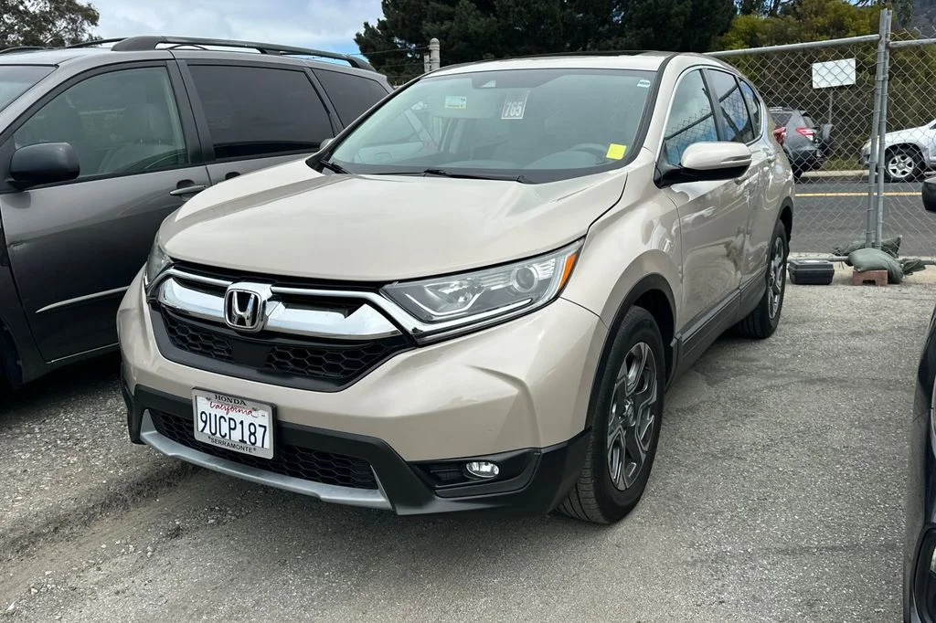 Used 2017  Honda EX image 2