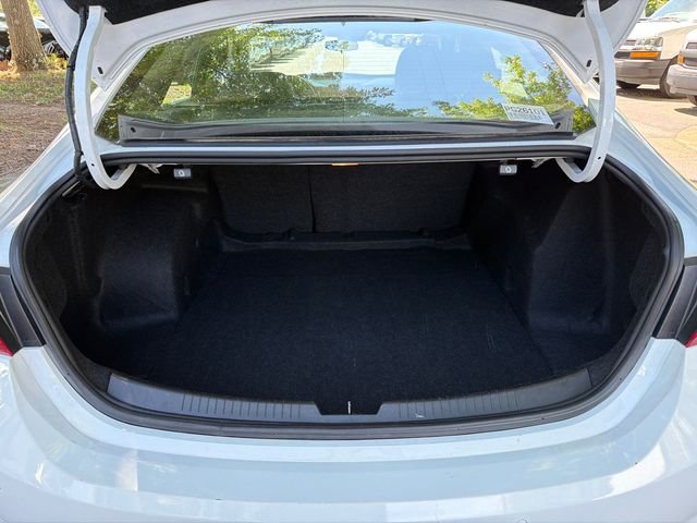 Used 2024 White Chevrolet LT image 18