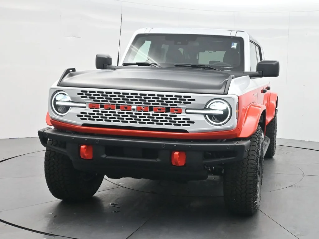 New 2026 Oxford White Ford Stroppe Edition image 2