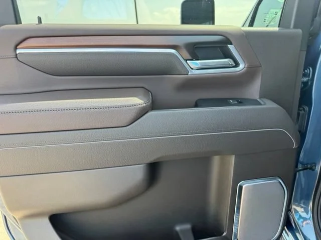 Used 2026 Downpour Metallic GMC Denali image 19