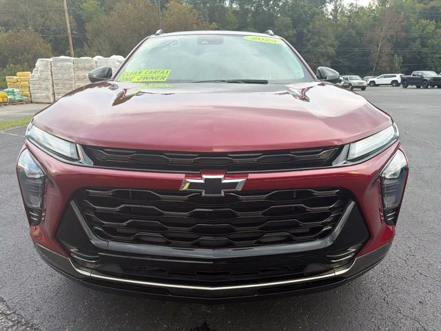 Used 2024 Crimson Metallic Chevrolet ACTIV image 7