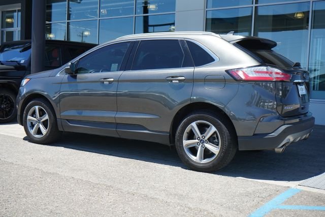 Used 2019 Gray Ford SEL image 6