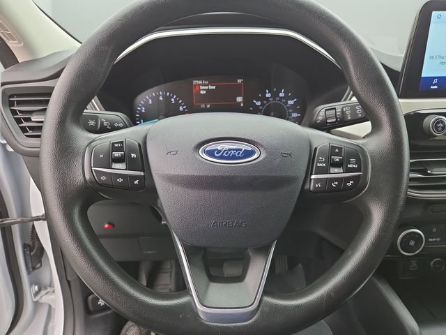 Used 2021 Oxford White Ford SE image 18