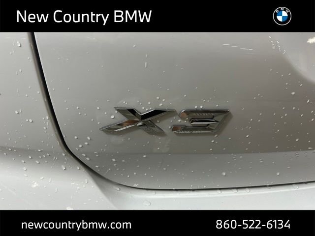 Used 2022 Alpine White BMW xDrive30i image 10