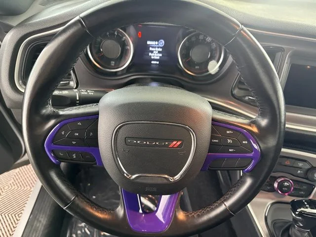 Used 2022 Silver Dodge SXT image 28