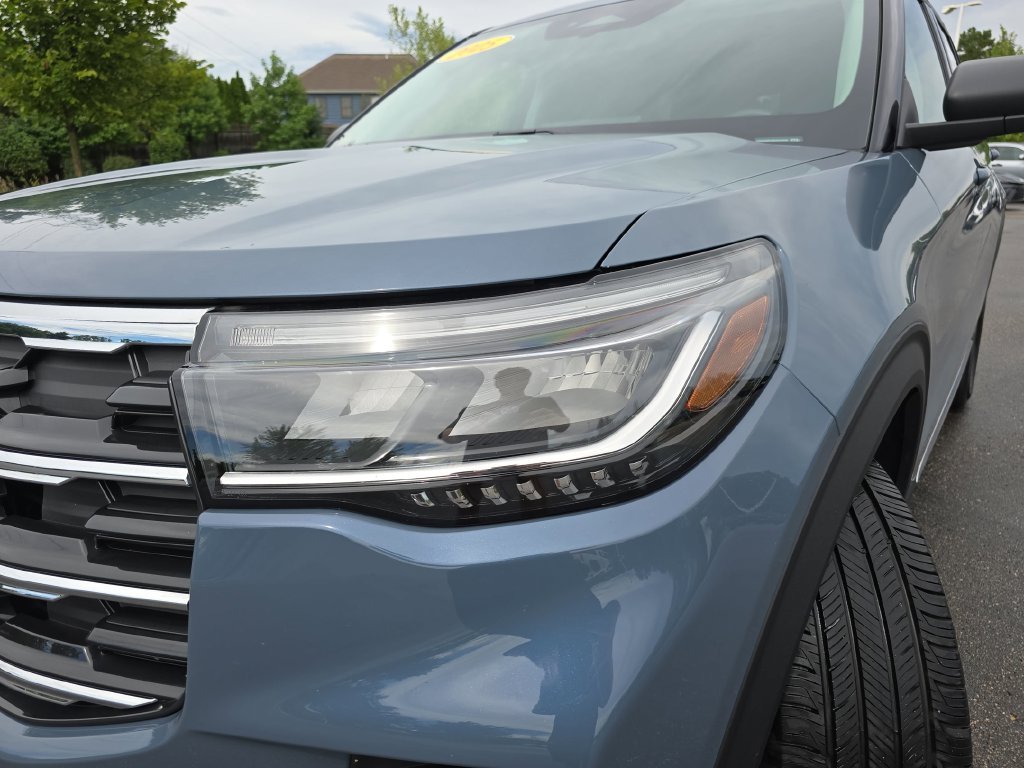 Used 2025 Blue Ford Active image 33