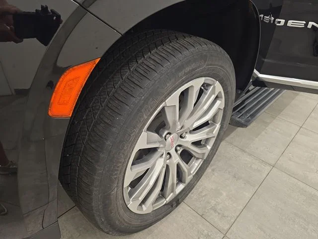 Used 2022 Onyx Black GMC Denali image 44