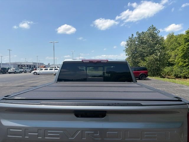 Used 2023 Gray Chevrolet High Country image 11