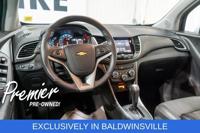 Used 2022 Silver Chevrolet LT image 11