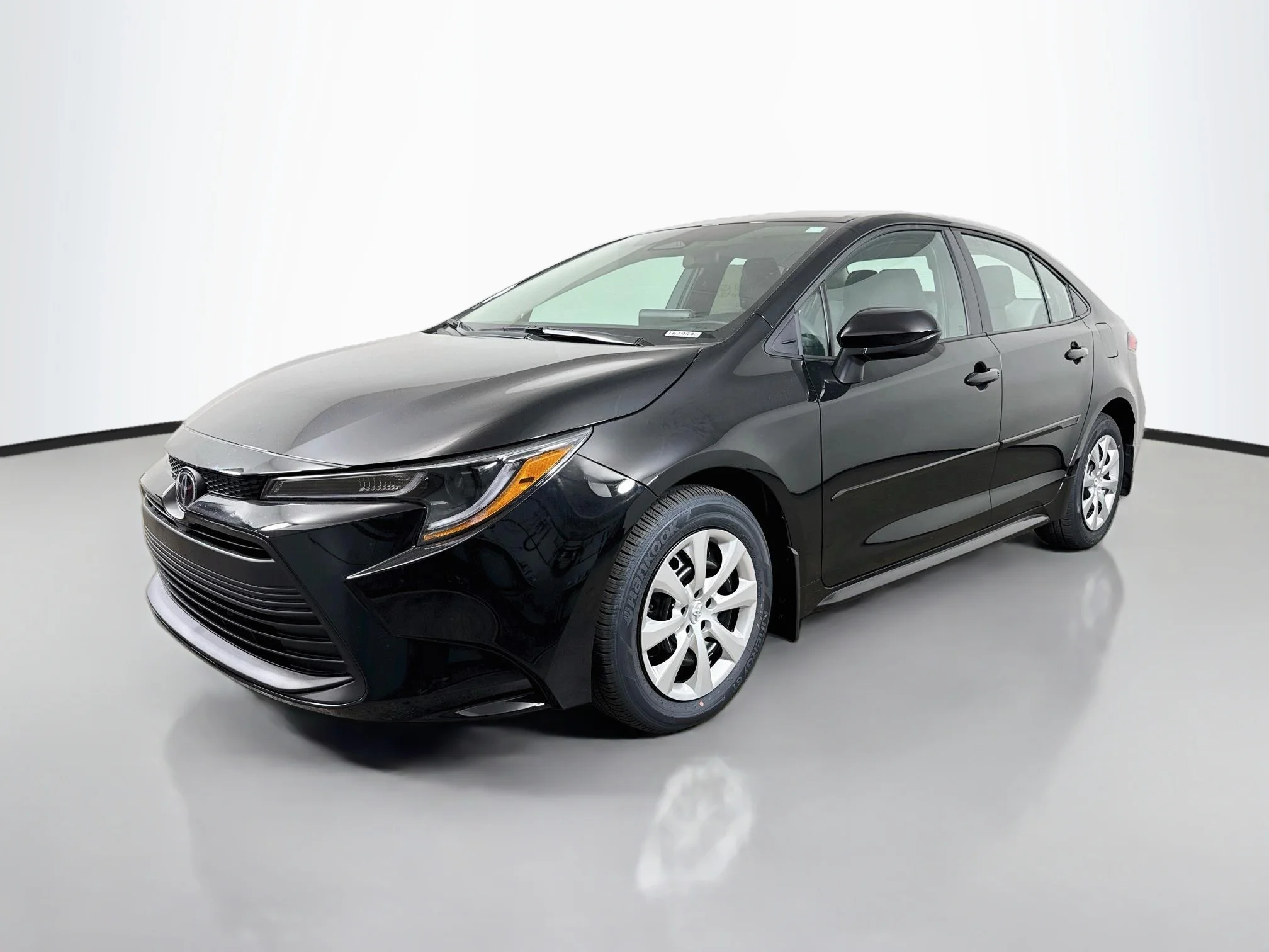 New 2027 Inked Toyota LE image 3