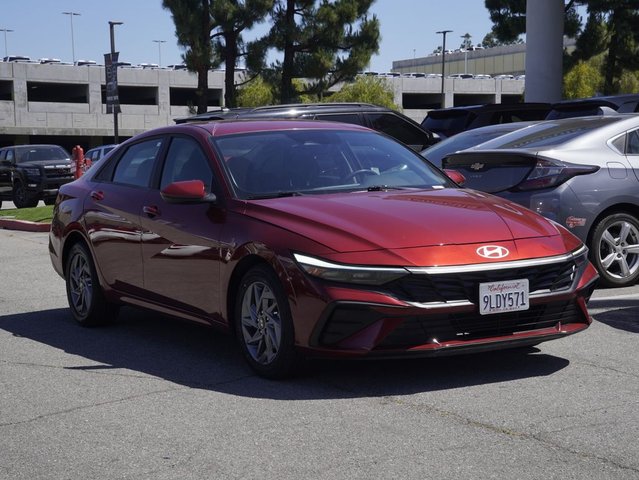 2024 Hyundai Elantra SEL