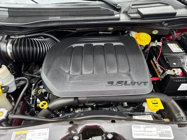 Used 2020 Red Dodge SE Plus image 18