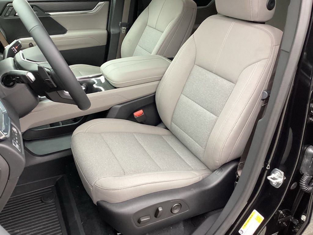 2026 GMC Acadia Elevation - Photo 9