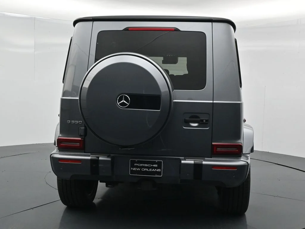 Used 2021 Gray Mercedes-Benz G 550 image 6