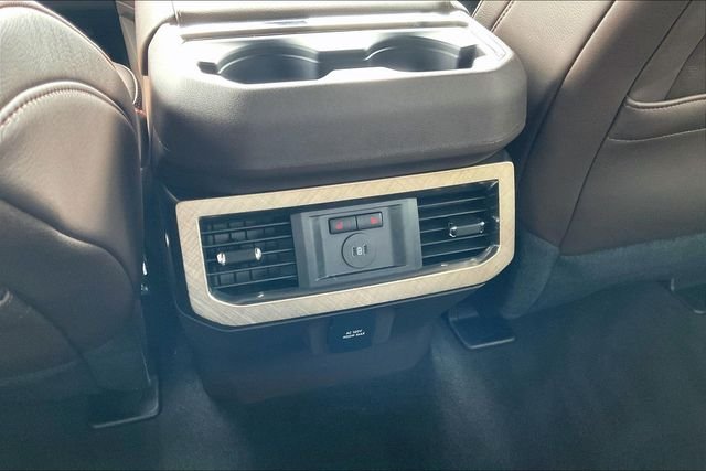 New 2026 Star White Metallic Tri-Coat Ford F-250® King Ranch® image 21