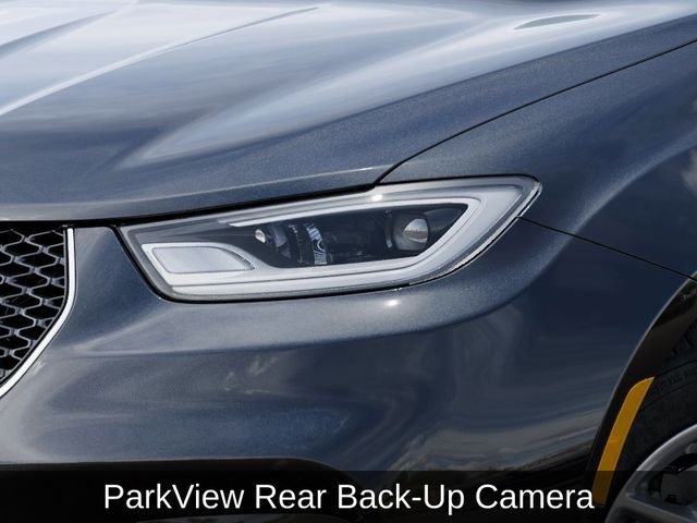 New 2026 Diamond Black Crystal Pearl-Coat Exterior Paint Chrysler Select image 11