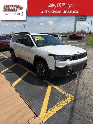 2026 Jeep Cherokee Laredo