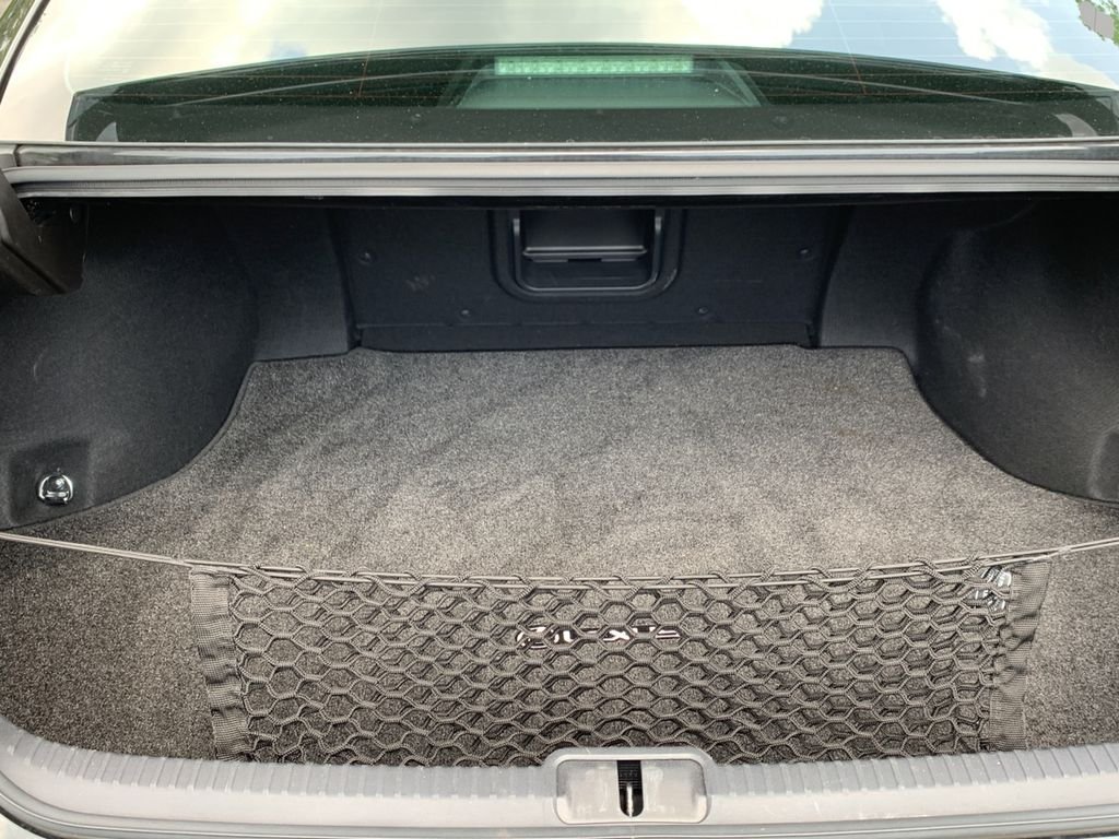 2021 Lexus ES 350 - Photo 10