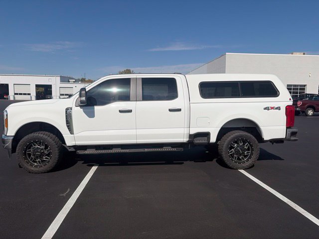 Used 2024 Oxford White Ford XL image 1