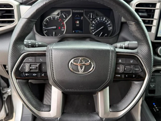 2022 Toyota Tundra Limited - Photo 15