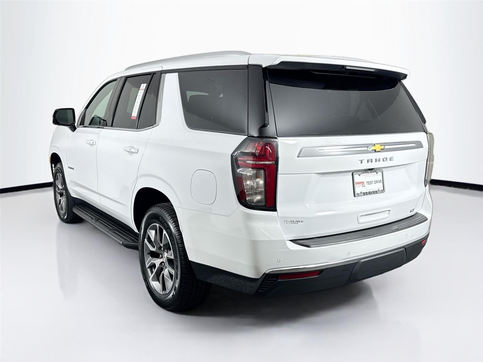 Used 2024 Summit White Chevrolet LT image 12