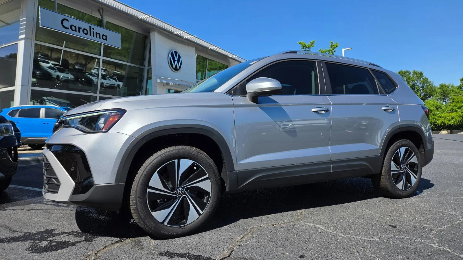 2025 Volkswagen Taos