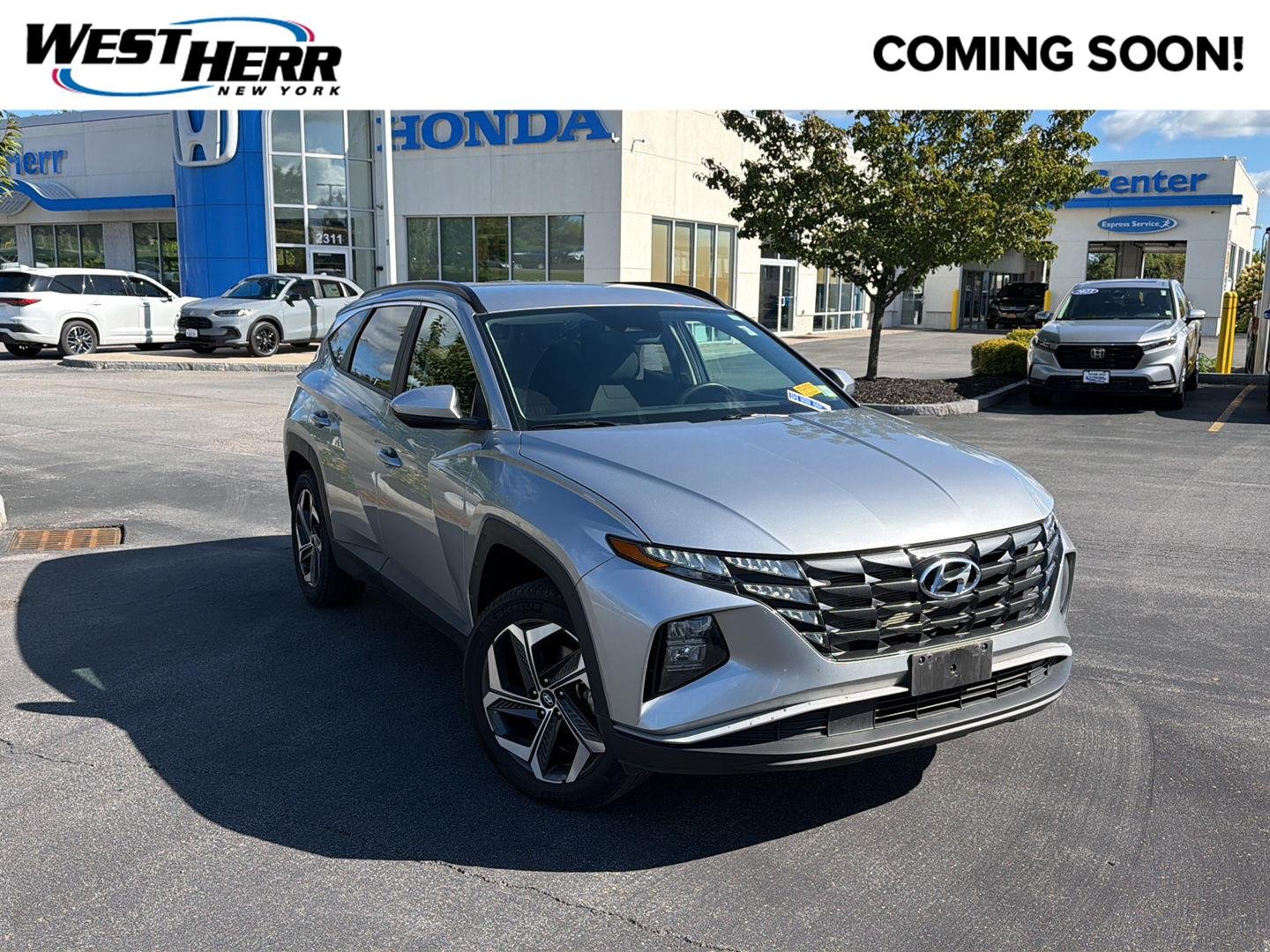 Used 2024 Shimmering Silver Hyundai SEL image 1