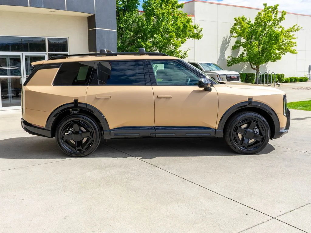 New 2027 Terrain Brown Matte Kia X-Line EX image 8