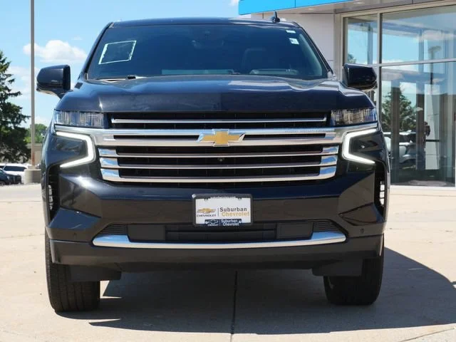 Used 2023 Chevrolet Suburban High Country with VIN 1GNSKGKL8PR365302 for sale in Eden Prairie, Minnesota