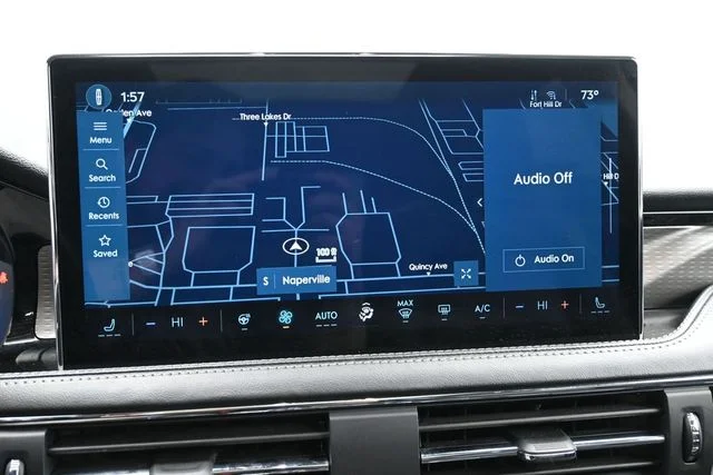 Used 2023 Red Lincoln Grand Touring image 16