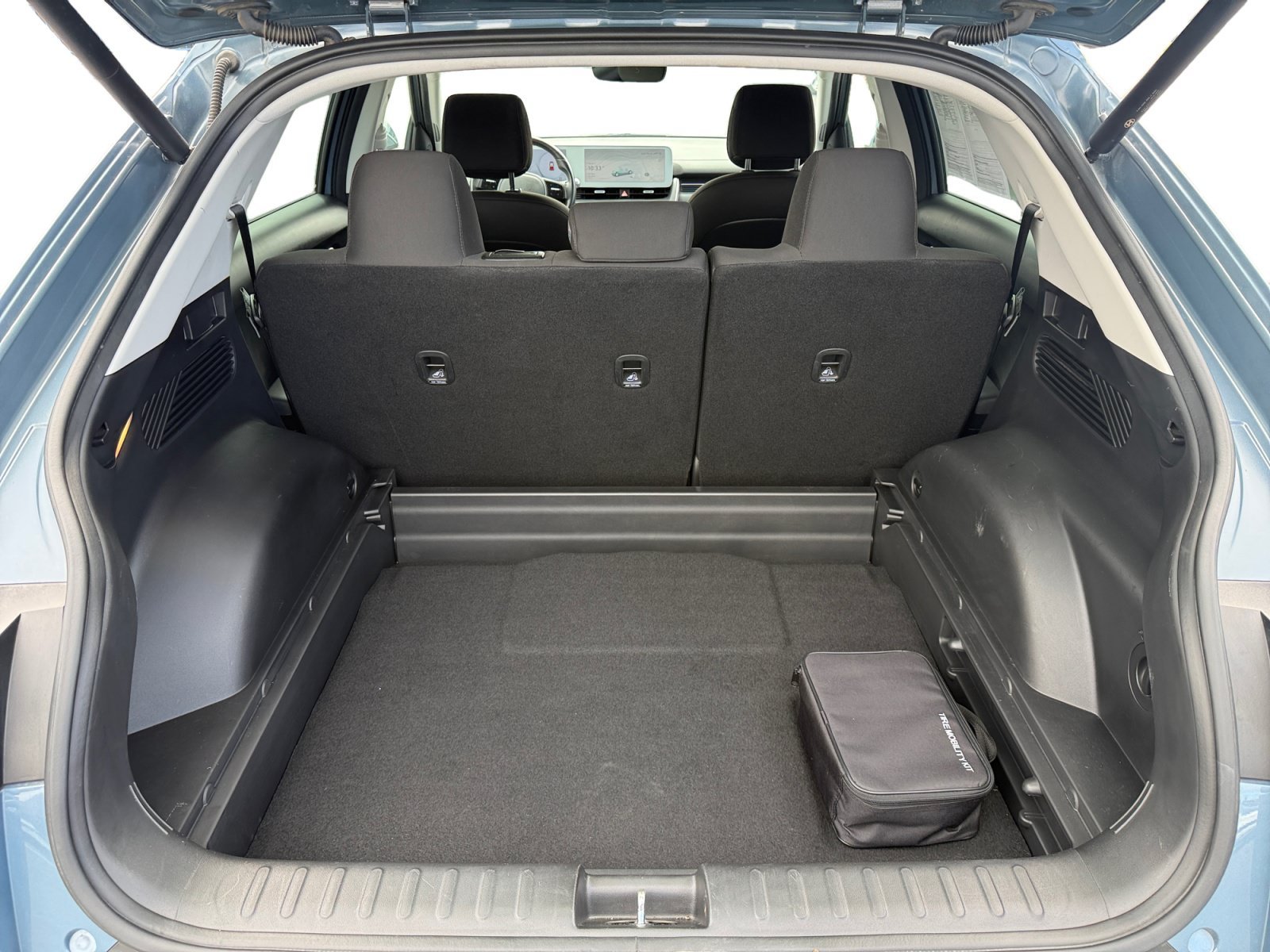 Used 2024 Blue Hyundai SEL image 17