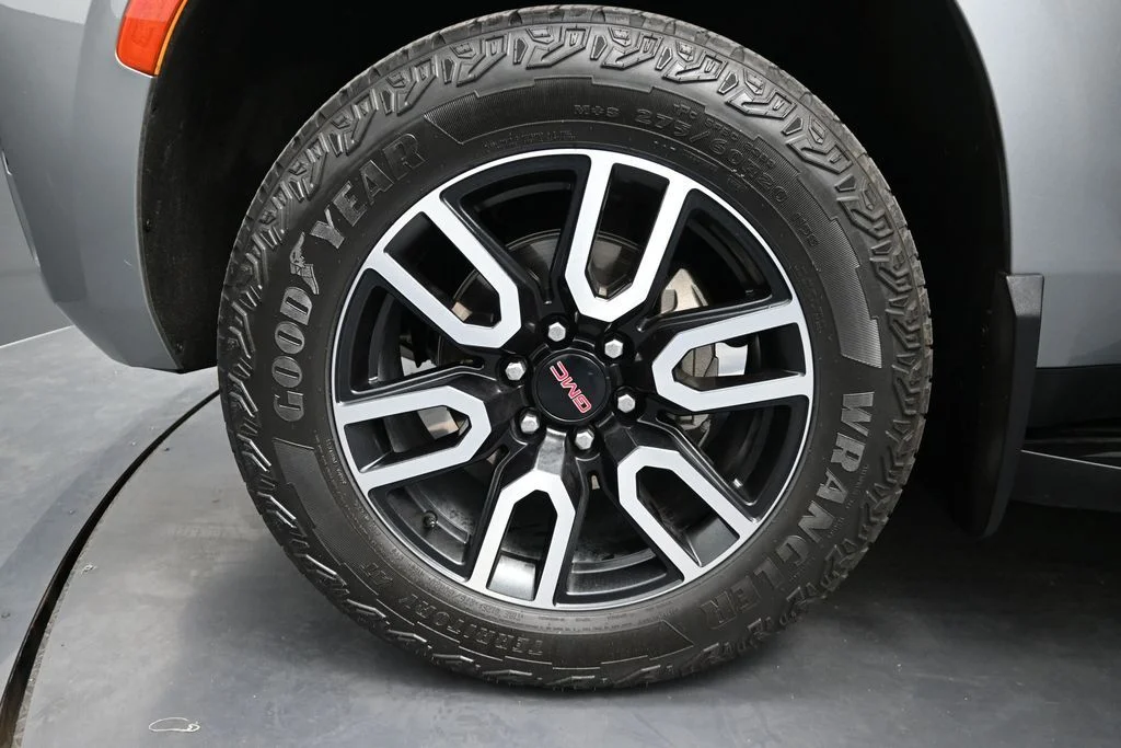 Used 2023 Silver GMC AT4 image 25