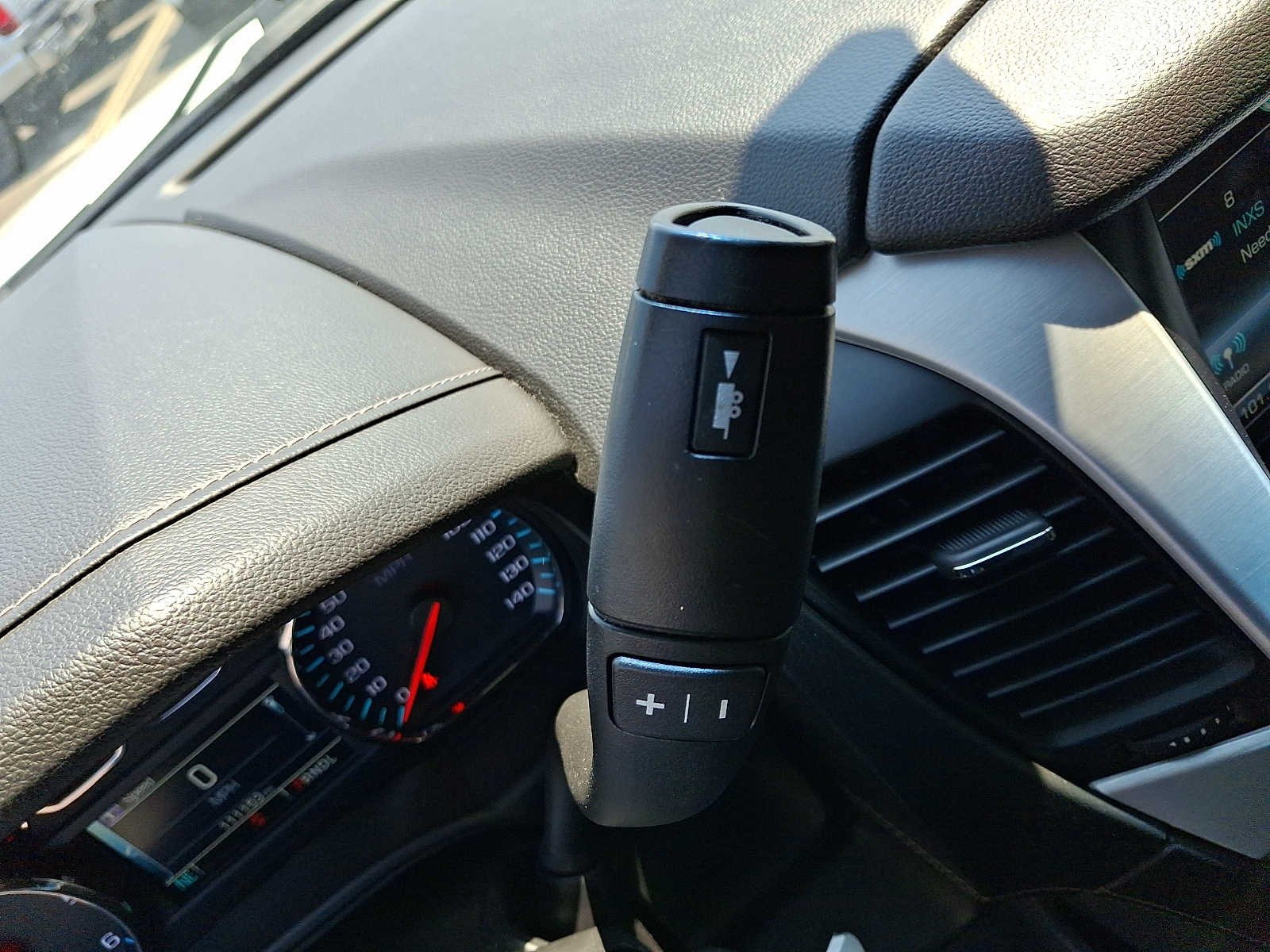 Used 2019 Summit White GMC SLE image 15