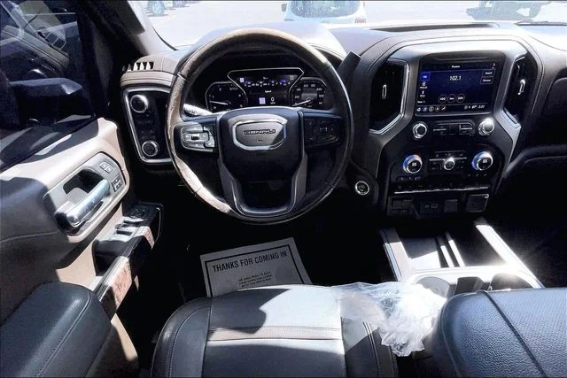 Used 2023 Red GMC Denali image 5