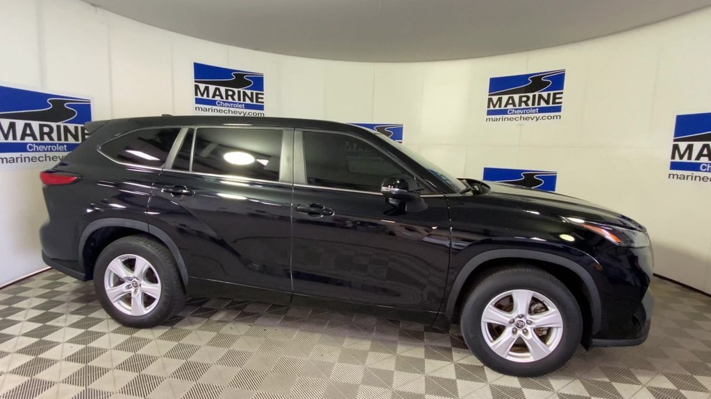 Used 2023 Black Toyota LE image 3