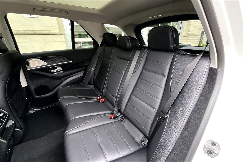 New 2026 Polar White Mercedes-Benz GLE 450 image 24