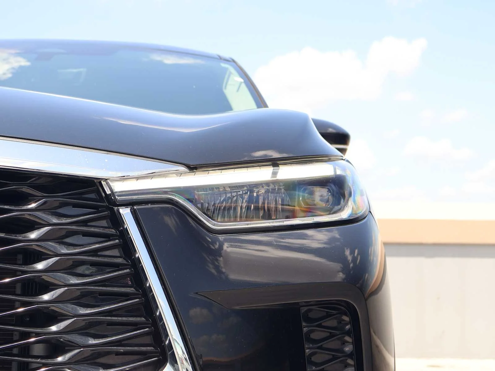 Certified Used 2023 Mineral Black INFINITI PURE image 10