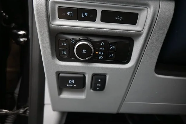 Used 2023 Black Ford Limited image 20