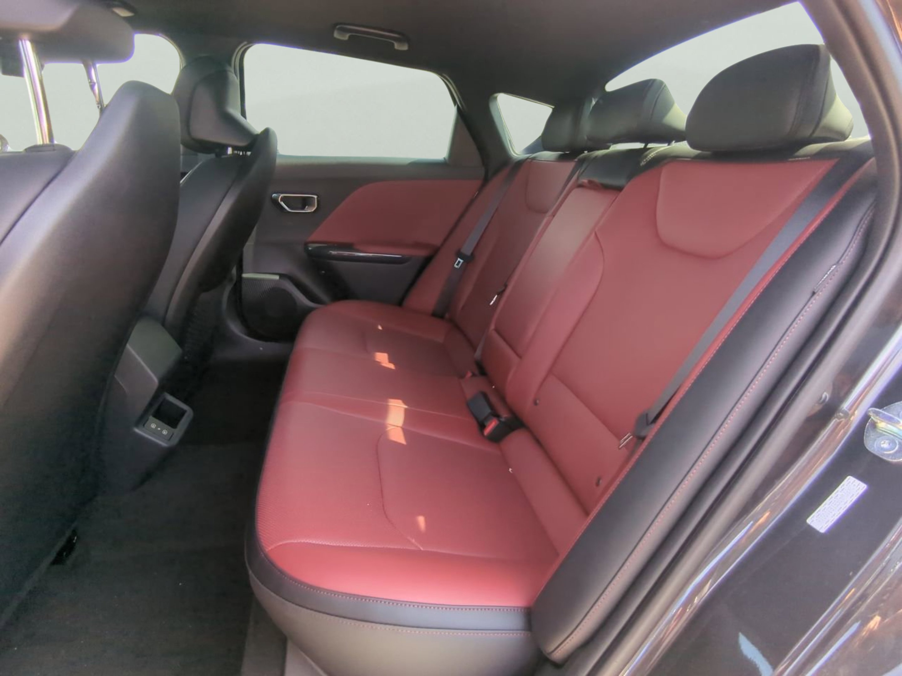 New 2026 Interstellar Gray Kia GT-Line image 10